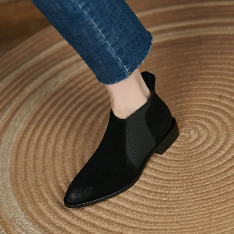 2025 New Ankle Boots Autumn/Winter Women Boots Pointed Toe Fashion Women Shoes Cow Suede Chelsea Boots Genuine Leather Shoes