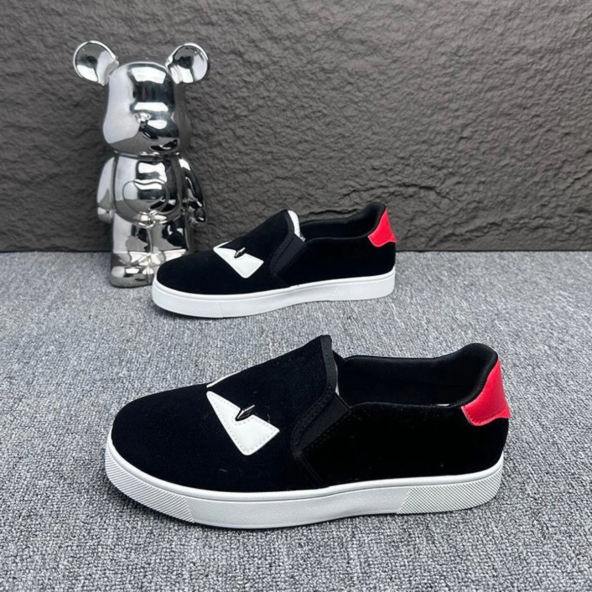 Men's Casual Shoes 2025 Autumn Comfortable Anti Slip Outdoor Skateboard Shoes Fashion Breathable Low Top Sneakers Zapatillas