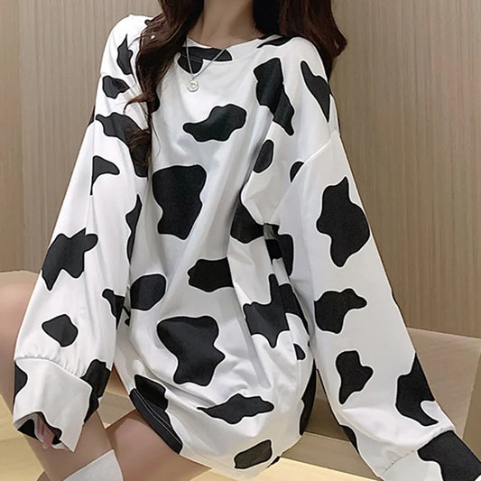 Blusa de manga larga holgada con estampado de vaca