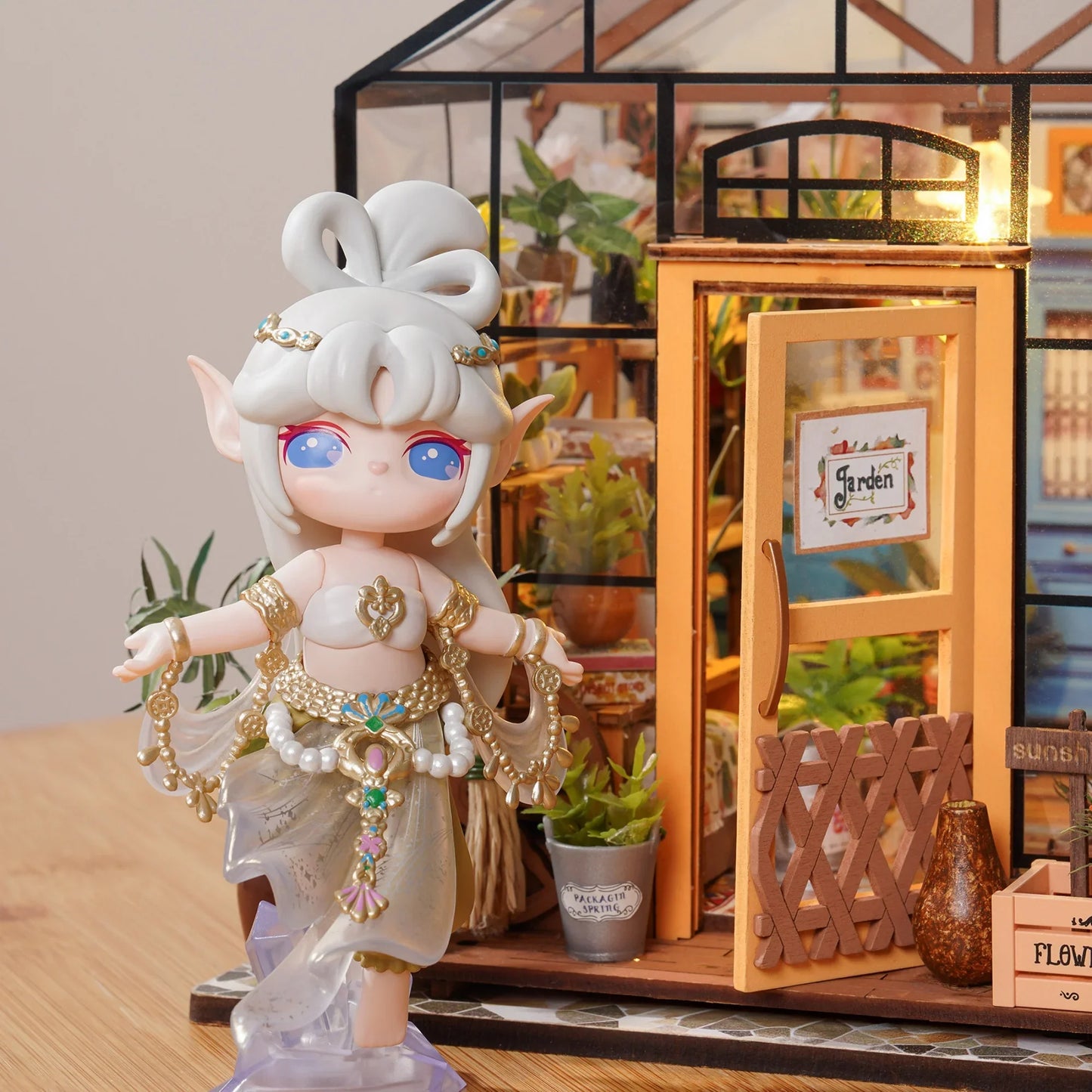 Rolife Suri Blind Box Suri's Lingfeng Town Action Figure Collectible Doll Toys Surprise Box Gift for Kids Friends Adults