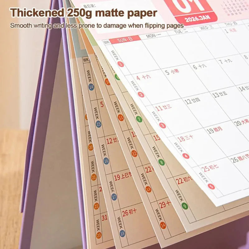 Calendario de escritorio 2026 con notas adhesivas