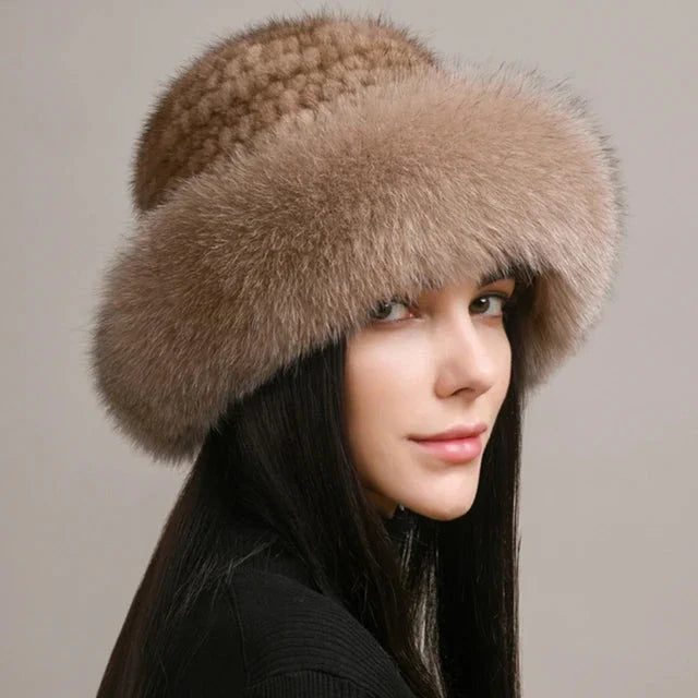 Gorro tejido de piel sintética para mujer