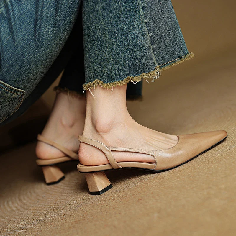 2025 Summer Women Sandals Genuine Leather Women Shoes Cover Toe Slingback Shoes Pointed Toe Med Heel Concise Designer Sandals