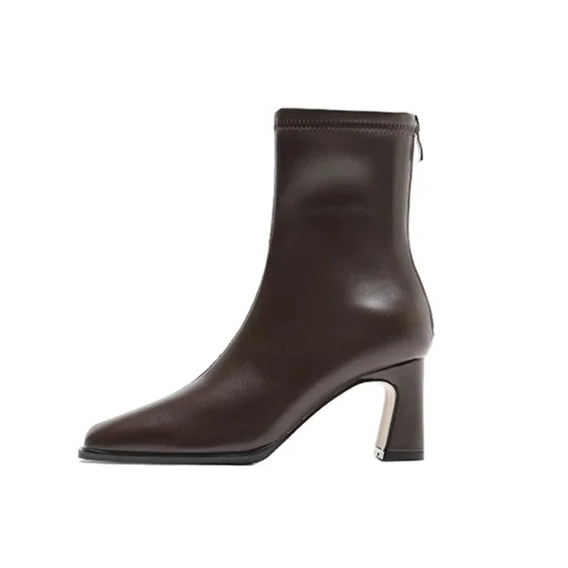 Cozy and Chic Women's Ankle Boots for Fall/Winter