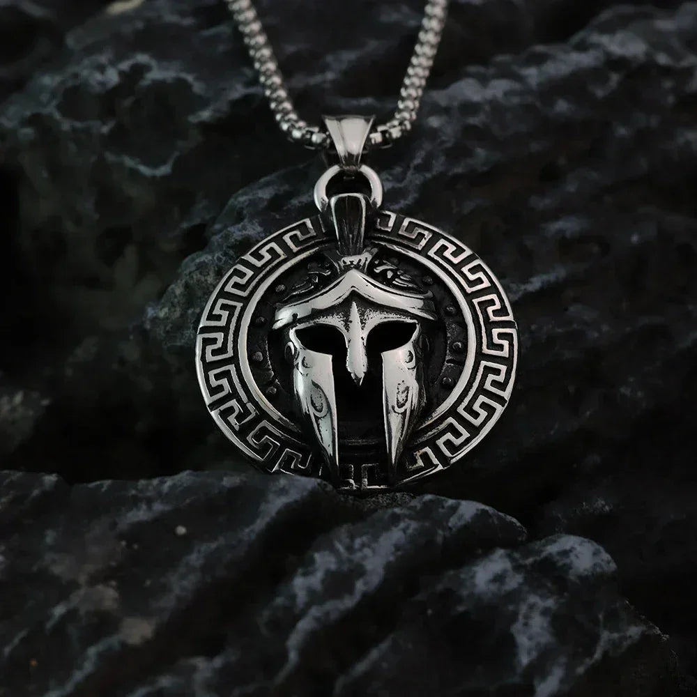 European and American Vintage Spartan Viking Mask Warrior Men's Titanium Steel Necklace Fashion Trend Helmet Handmade Pendant