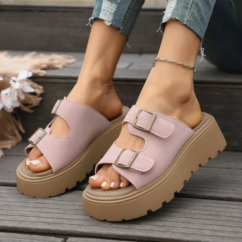 2026 New Soft-soled Fashionable Beach Shoes  Thick-soled Cool Slippers for Women's Summer Outdoor Wear