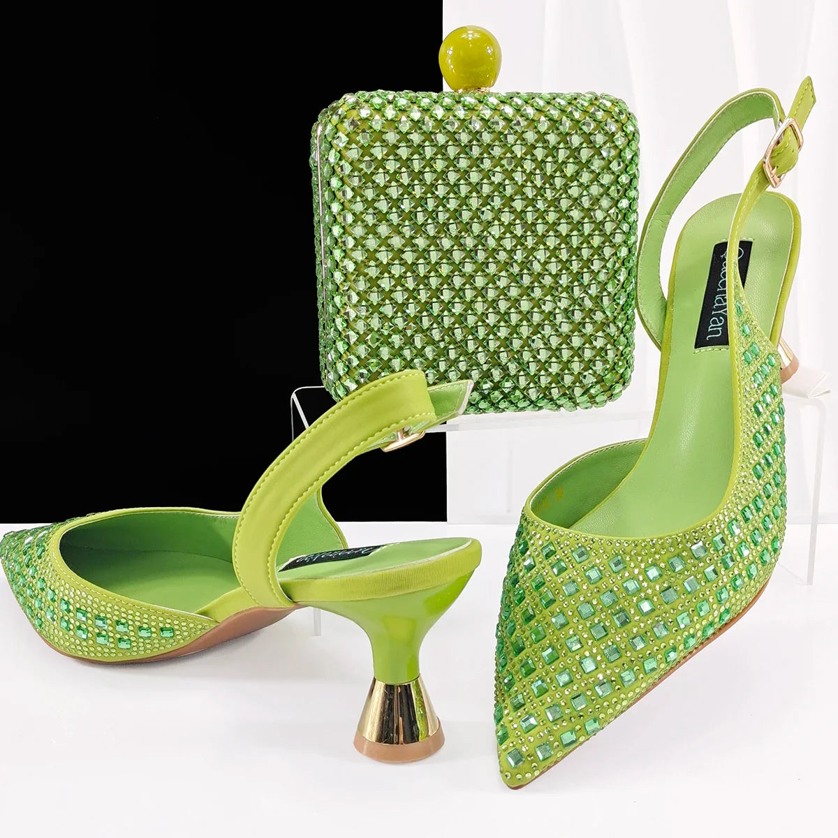 Últimos Zapatos de Mujer de Diseño Italiano con Bolso a Juego HZS1-1