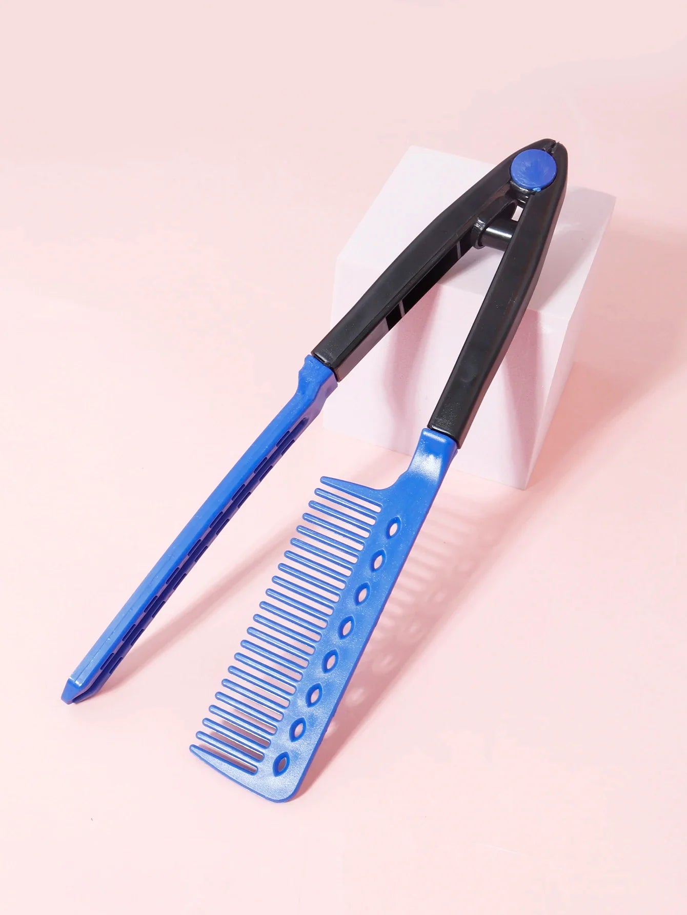 Straight hair brush, V-shaped straightener, straighten hair, suitable for hair salons, special for real hair wigs