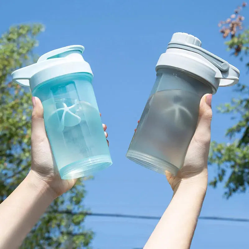 Ergonomic Drinking Cup for Easy Mixing and Sipping