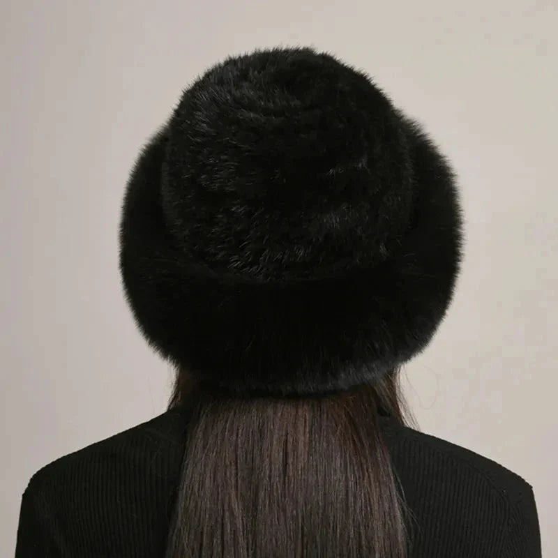 Gorro tejido de piel sintética para mujer