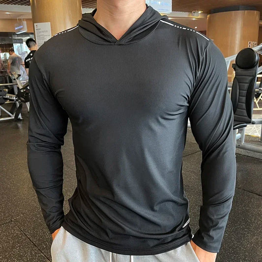 Camiseta de gimnasio con capucha FlexFit - Manga larga