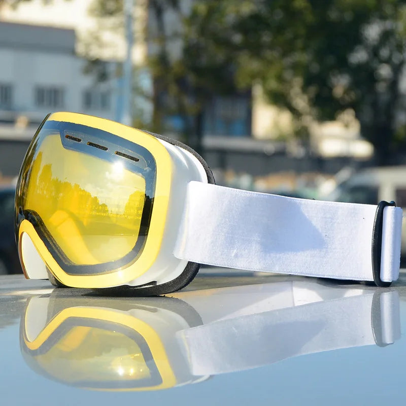Clear Vision on the Slopes Ski Goggles
