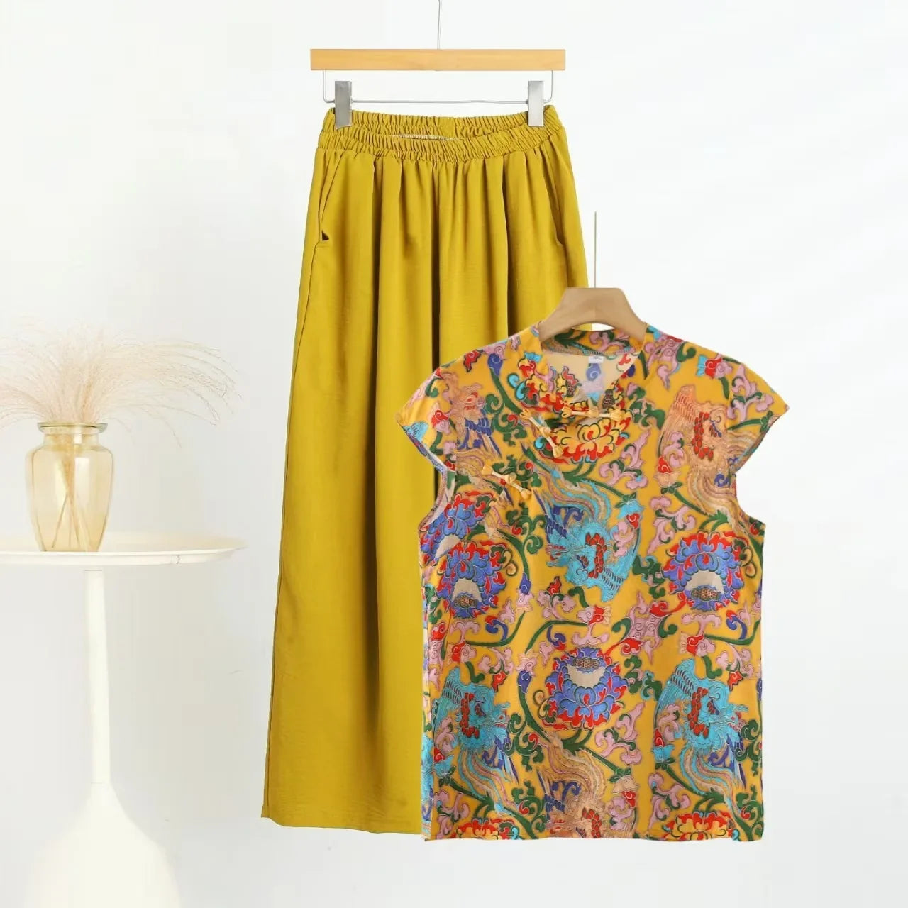 Summer Cotton-silk blend Cheongsam 2 Pcs Set Loose Short Sleeve Frog Closure Tops and Wide leg Pants New Chinese Style Plus size