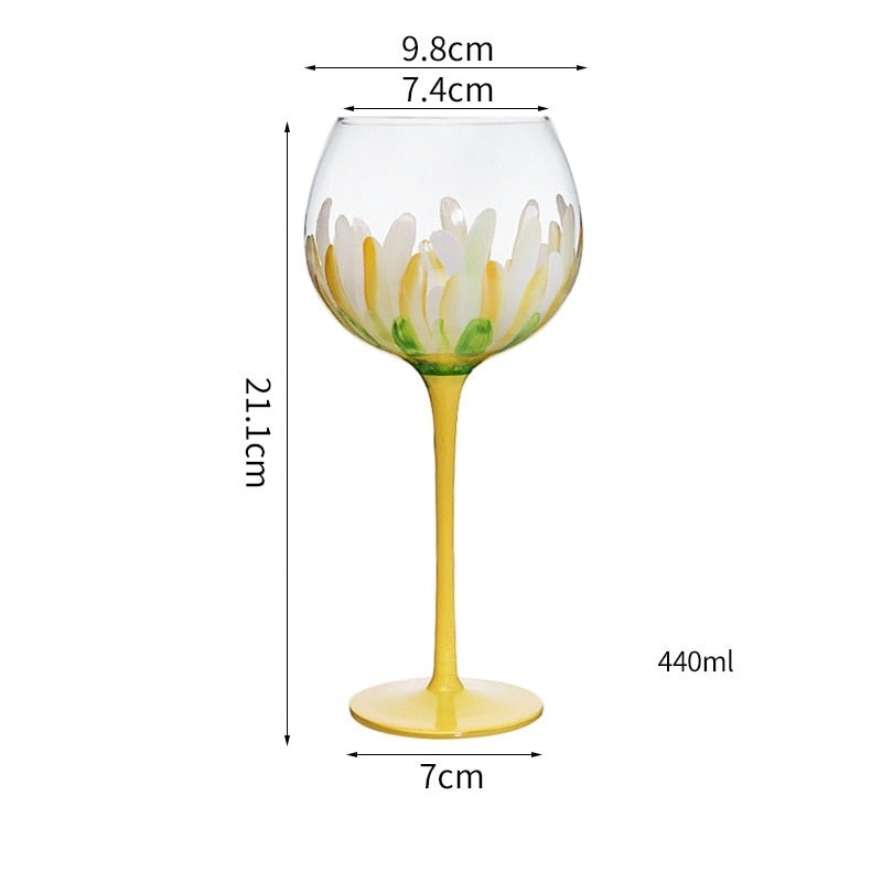 Copas de cristal con flores pintadas a mano