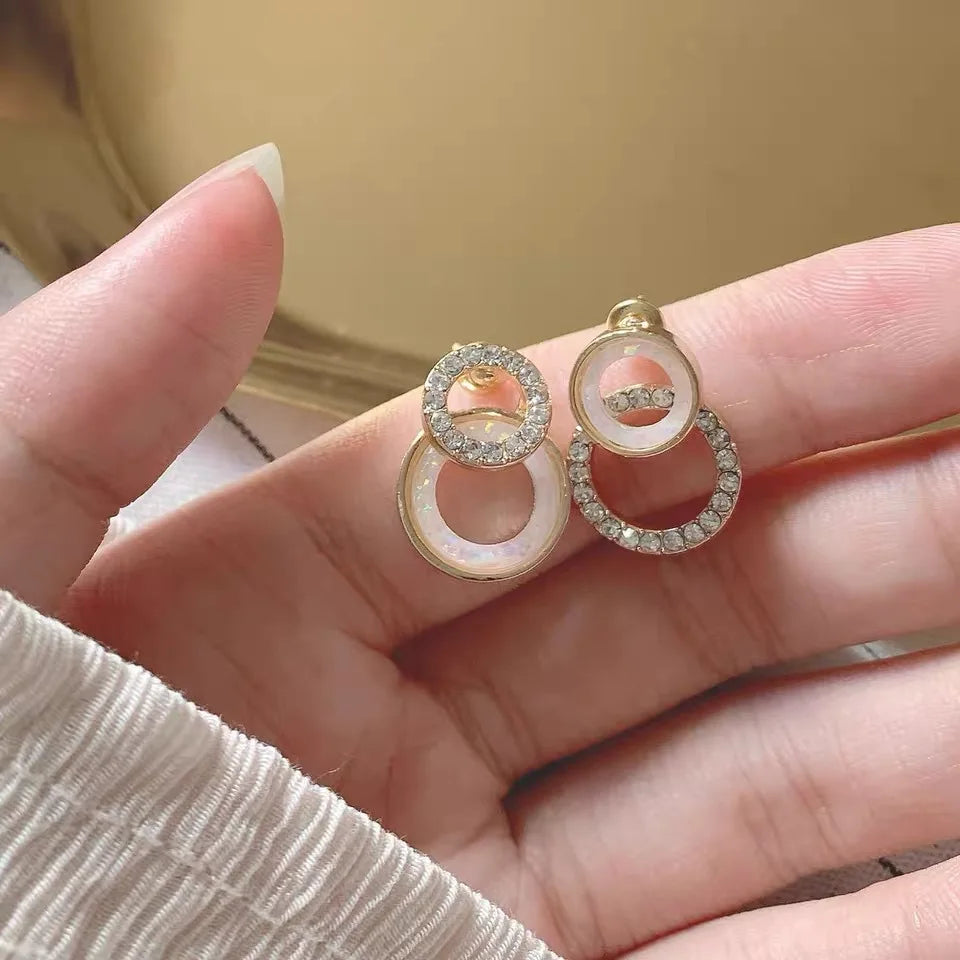 Vintage CC Design Stud Earrings for Women Korean Fashion X Cross Zircon Earring Engagement Jewelry Gifts Wholesale