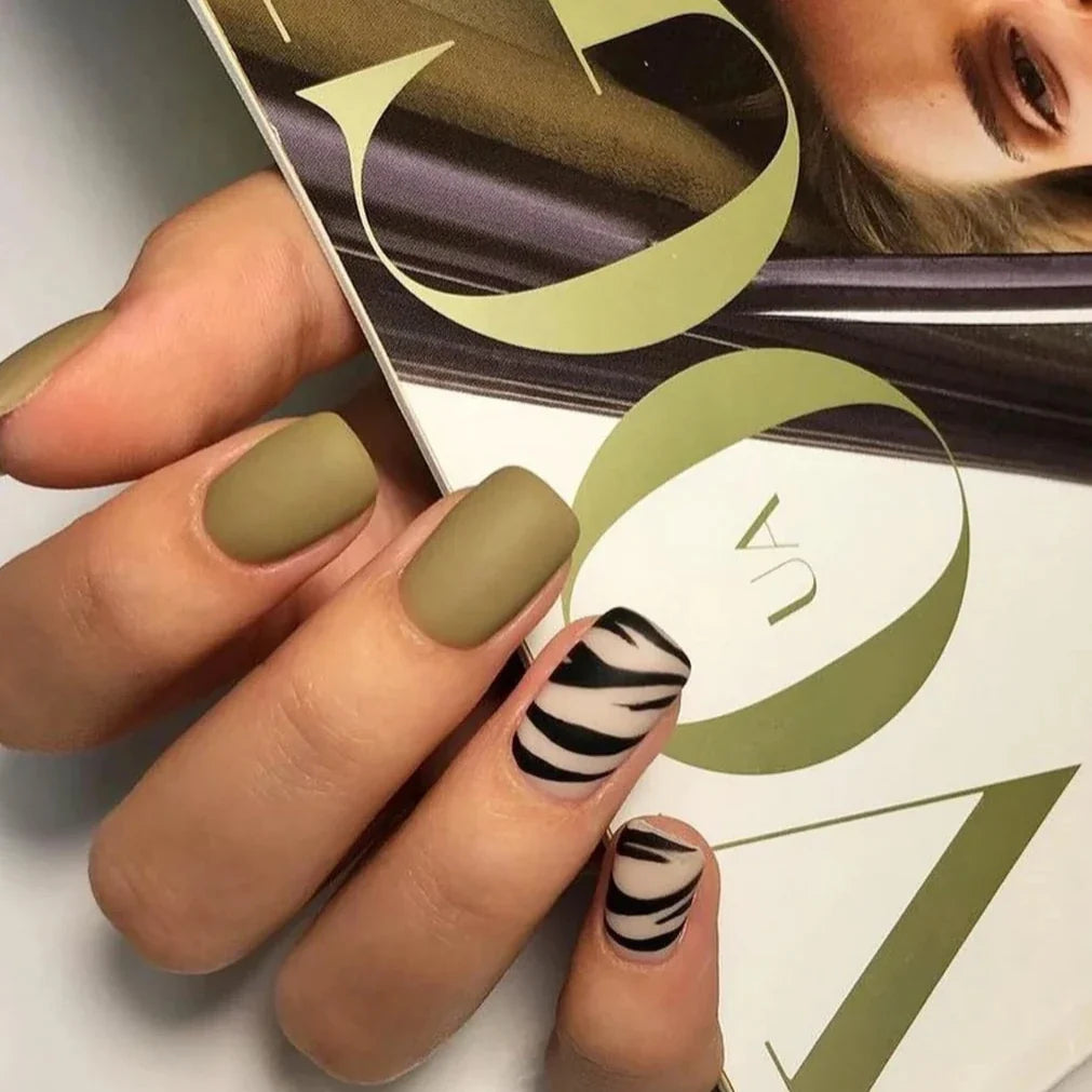 Luxio -  Gel Polish Hiatus, 15ml