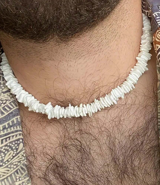 Collar de chakra con conchas puka blancas – Joyería de conchas naturales inspirada en el zen