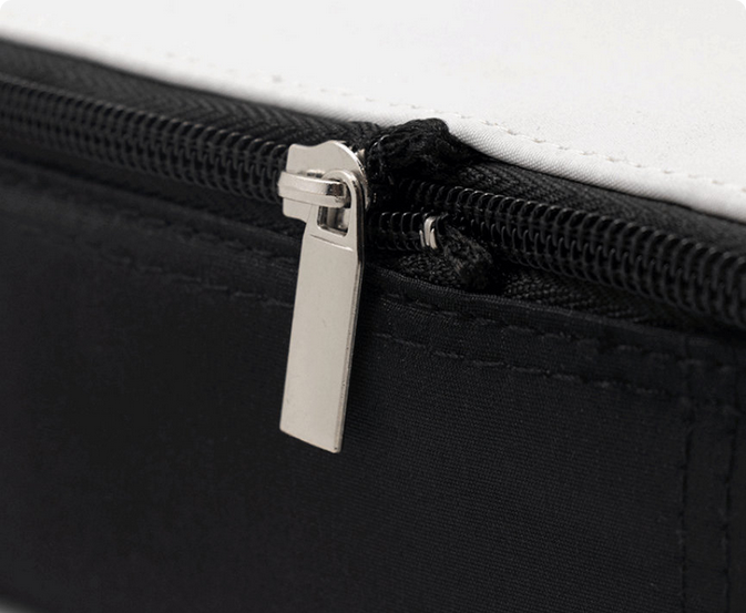 Buckle Up! 4-wheel Drive Insulated Lunch Box