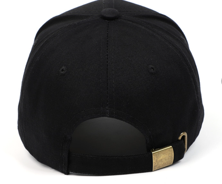 🌈 Gorra de béisbol bordada Corazón del Orgullo – Sombrero ajustable unisex (azul marino o negro)