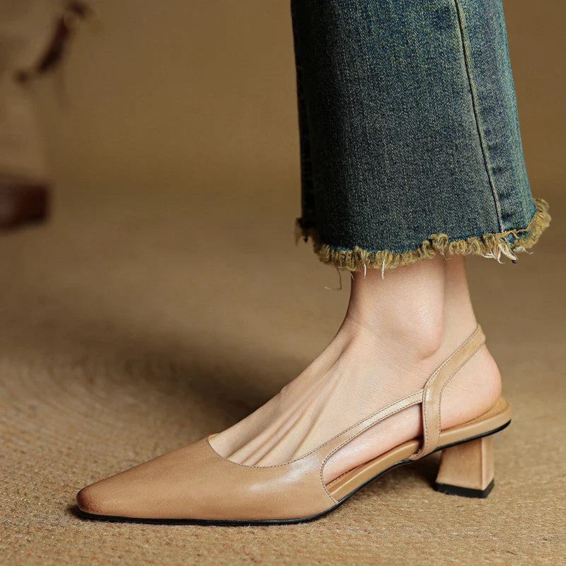 2025 Summer Women Sandals Genuine Leather Women Shoes Cover Toe Slingback Shoes Pointed Toe Med Heel Concise Designer Sandals