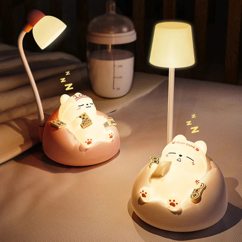 Bonitas y acogedoras luces nocturnas de gato