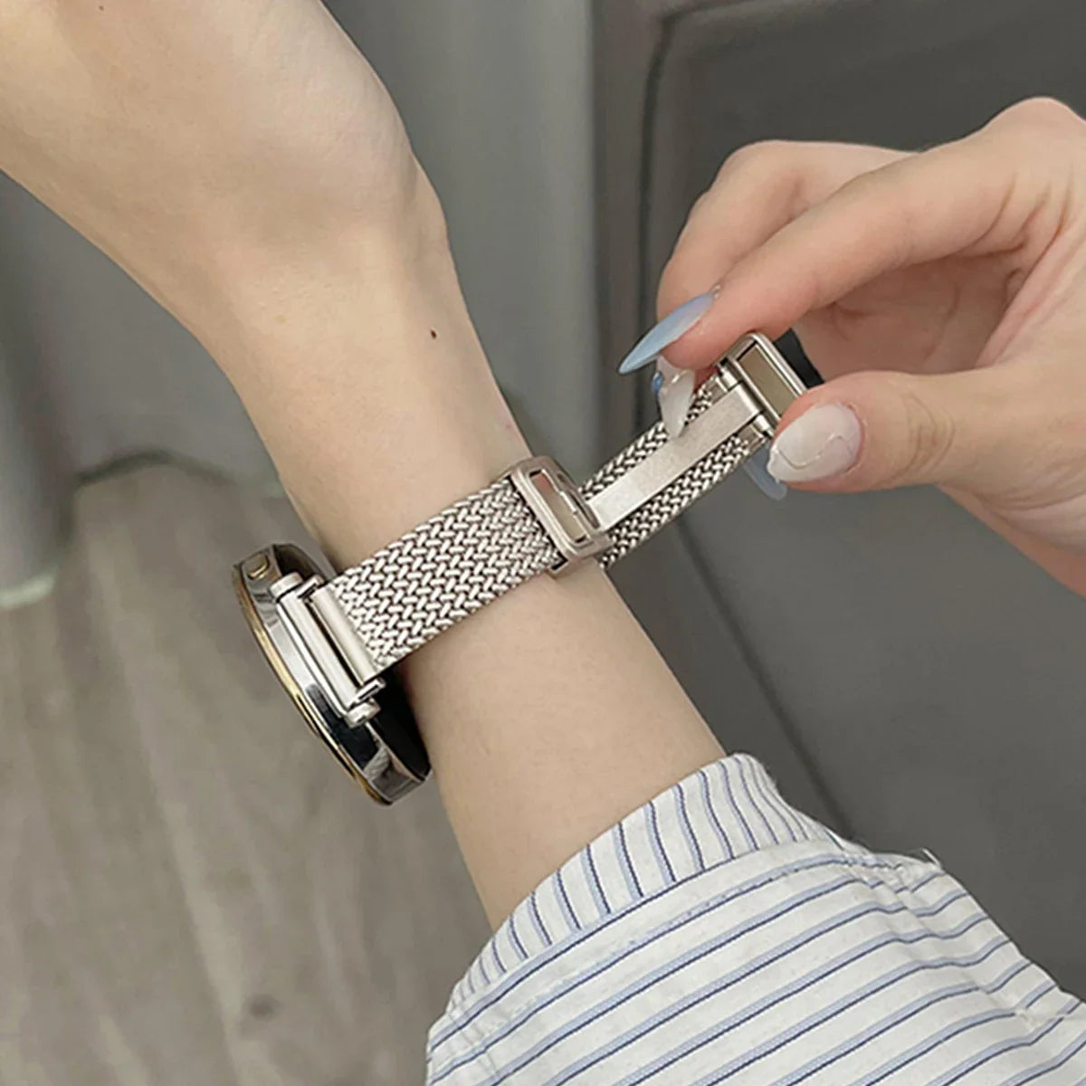 Samsung Galaxy Watch 7, 6, 5, 4 & FE Slim Magnetic Metal Mesh Band