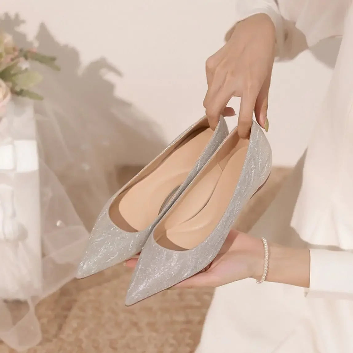 Woman Flats Gold Wedding Bride Shoe Pointed Toe Sexy Shoes For Women High Quality Fashion Novelties Offer 39 Genuine Mark On