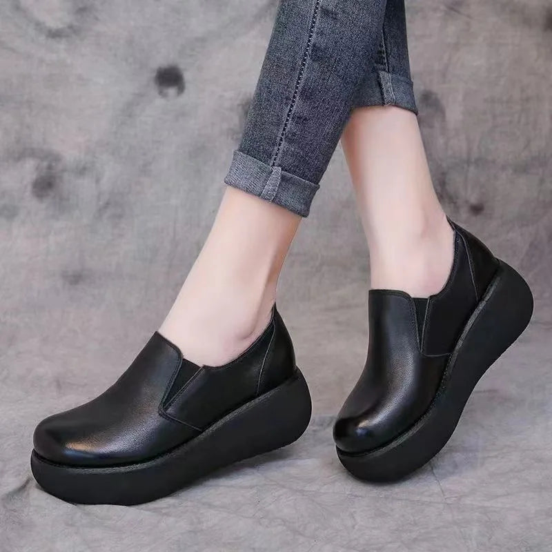 Sneakers Platform Women Shoes 2025 New Flat Wedges Fashion Round Toe Slip on Shoes for Women Leather Work Shoes Heighten Loafers