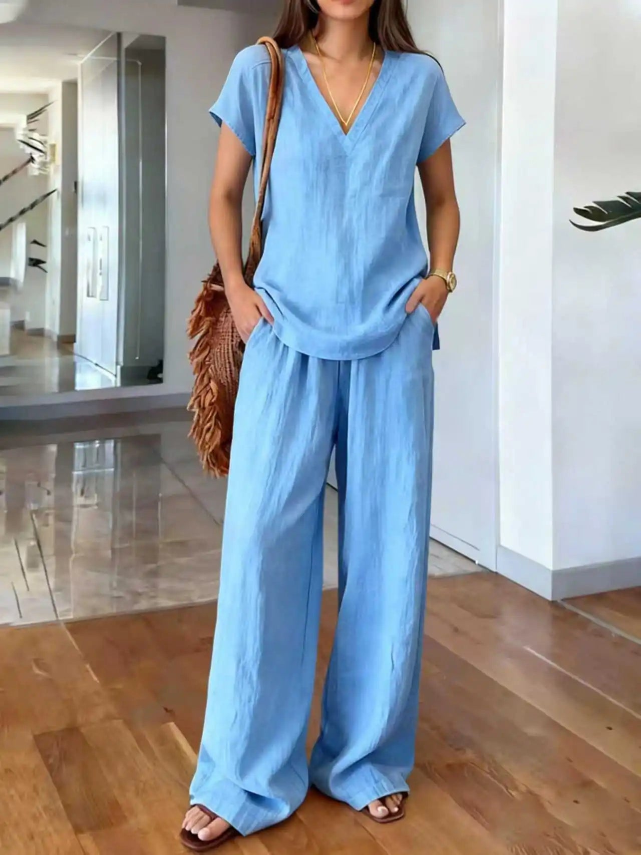 Loose Summer Trousers Set Solid Color Simple Daily Comfortable V-neck Short-sleeved Pullover Top Wide-leg Trousers Two-piece Set