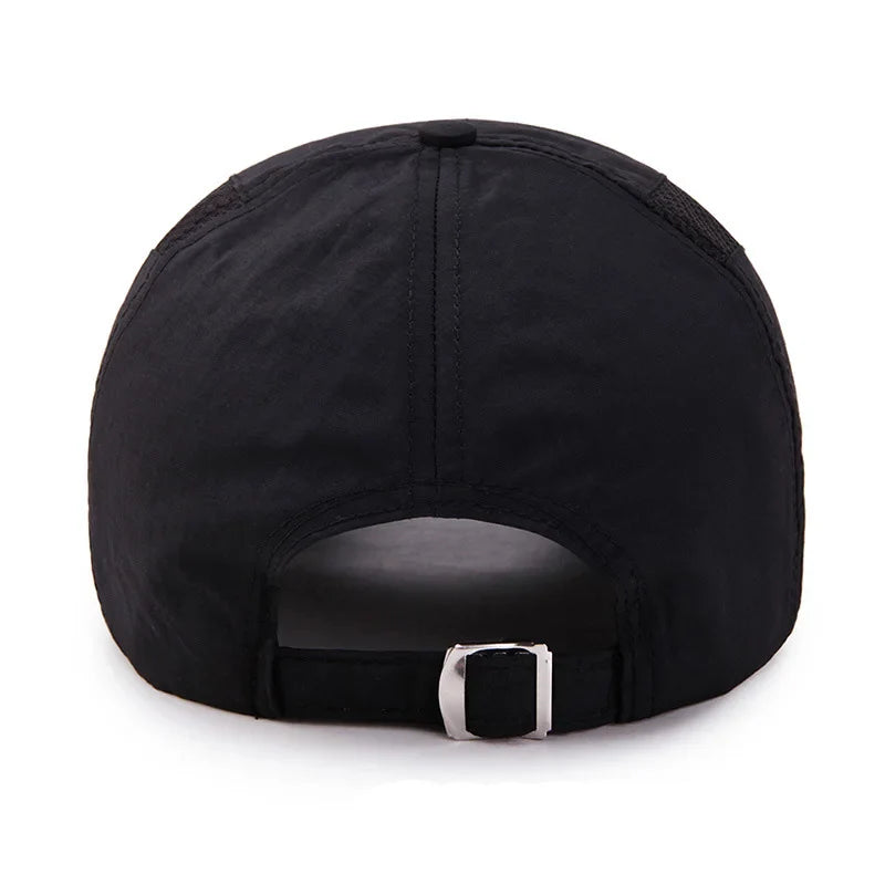 Gorra de béisbol versátil para ropa deportiva