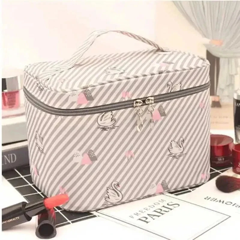 Large-capacity Makeup Bag with Multiple Compartments, Home and Travel Organizer for Toiletries and Cosmetics