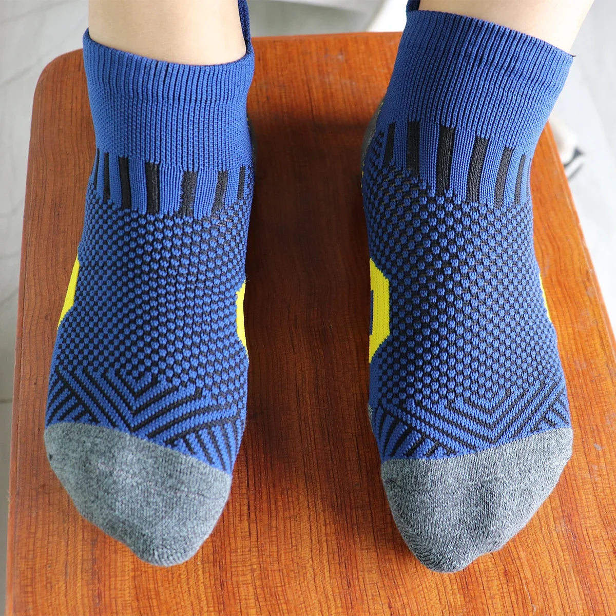 Non-Slip Sports Socks with Thickened Towel Bottom for Performance