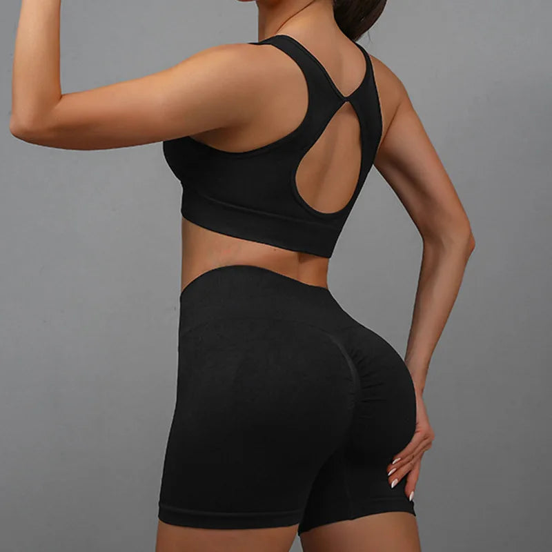 Conjunto de entrenamiento de shorts y traje de yoga para mujer