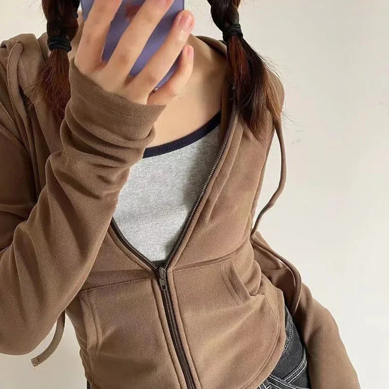 Sudadera con capucha corta Lucyever Y2K de corte ajustado y cremallera