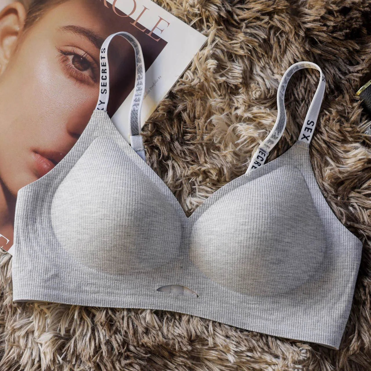 Sexy Seamless Women's Underwear, Wire-free, Hollow, Comfortable, Breathable, Push-up Sports Bra For Women, Thin Section