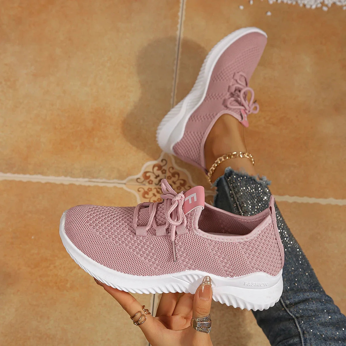 Women's Shoes Ladies Outdoor Casual Sneakers Breathable Knit Upper Lightweight Comfortable Anti Slip Soft Walking Shoes