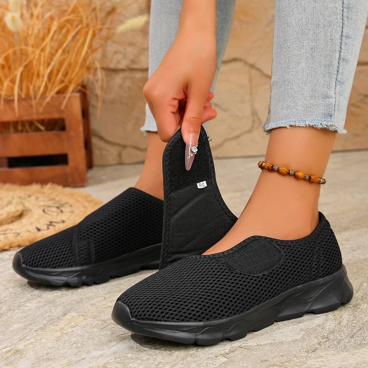 Unisex New Women Orthopedics Wide Feet Swollen Walking Casual Shoes Thumb Eversion Adjusting Soft Comfortable Diabetic Men Shoes