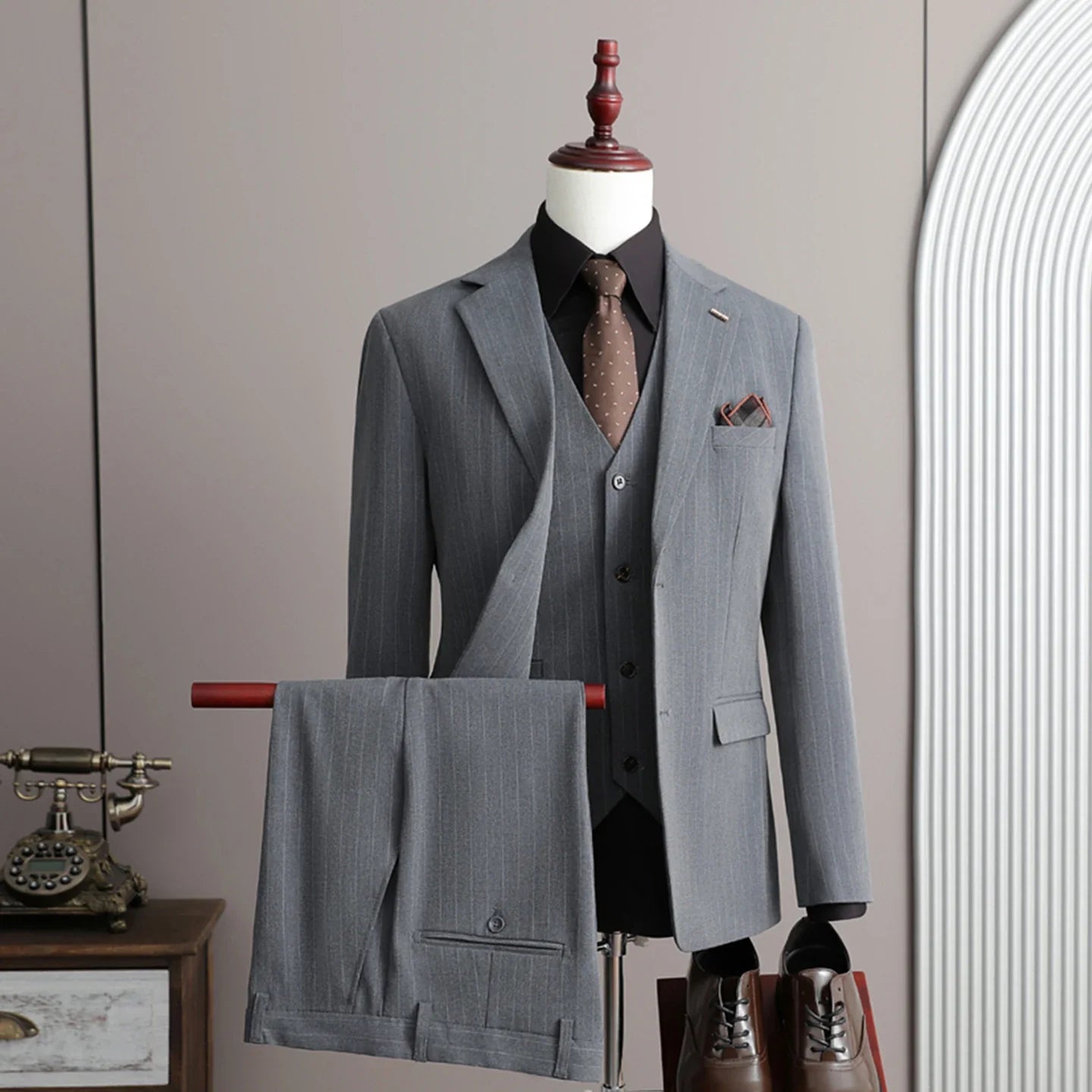 A Stylish and Cool Striped Casual Business Three-Piece Suit Set for