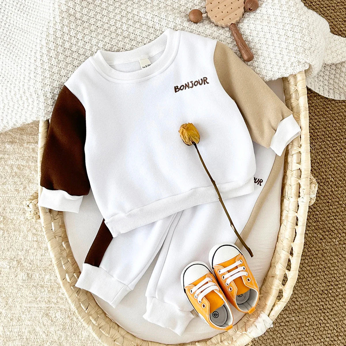 Infant Outfit Sets Baby Boys Clothes Bonjour Print Top Pants Thick Warm Girls Stylish Sportswear Autumn Winter Long Sleeve 2Pcs