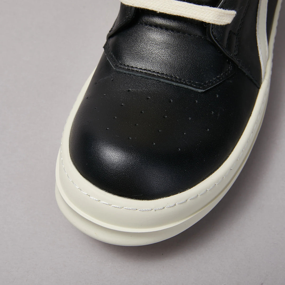 Comfort and Fashion Unisex Geobasket Sneakers