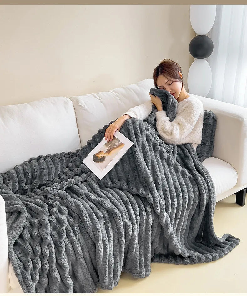 2025 autumn and winter new solid color imitation rabbit fur blanket thickened blanket drawn milk fleece blanket,  no pillowcase