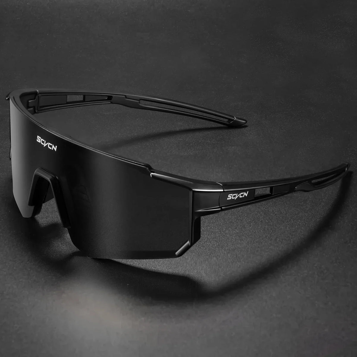 SCVCN Photochromic Cycling Glasses Night Riding Glasses Outdoor Sport Travel Sunglasses Men Women MTB Bike Golf Driving Eyewear
