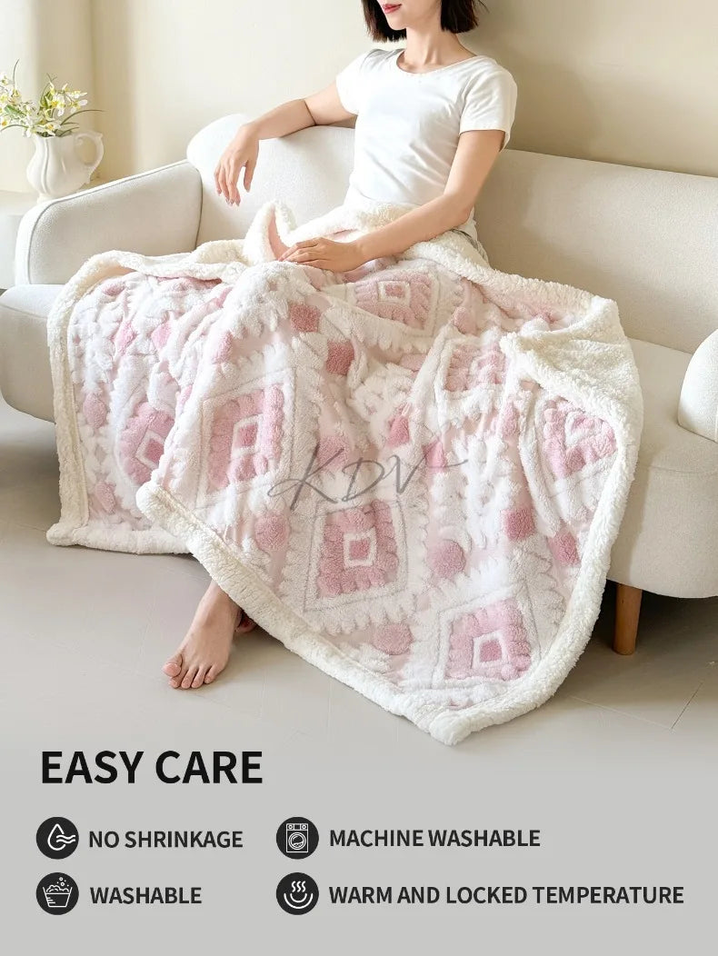 Geometric Patterned Jacquard Fleece Blanket Double Layer Thick Warm Taffeta Sofa Throw Blanket Spring Autumn Plush Bed Blanket