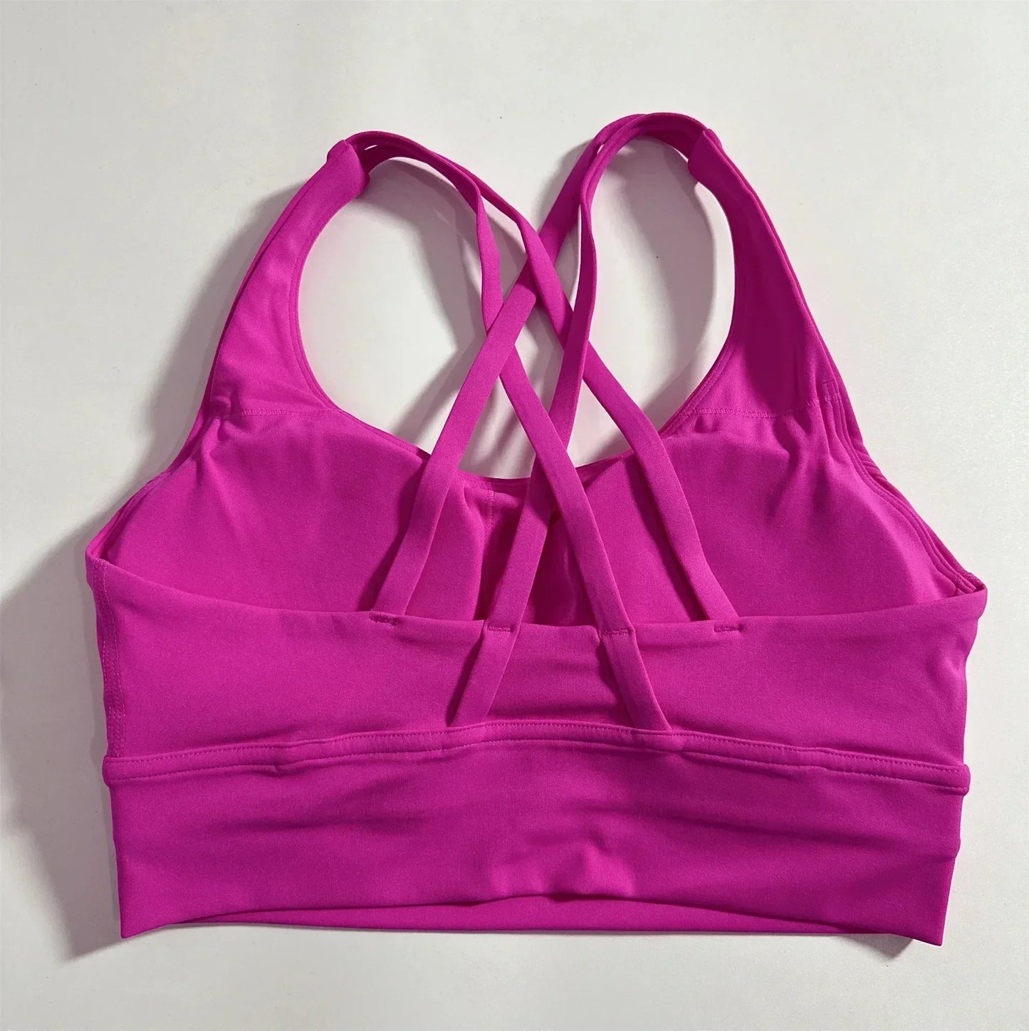 Sujetador deportivo para mujer de color liso, de punto cruzado, suave y de alta resistencia, top ajustado para entrenamiento completo, gimnasio, yoga, ropa interior con almohadillas para el pecho