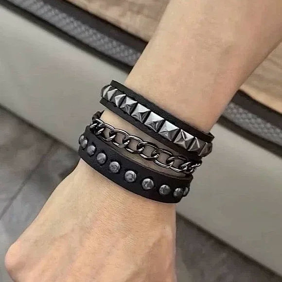 Punk Y2k Layered Bracelet Leather Band Metal Rivets and Chains Unisex Dark Aesthetic Unisex Jewelry for Daily Wear