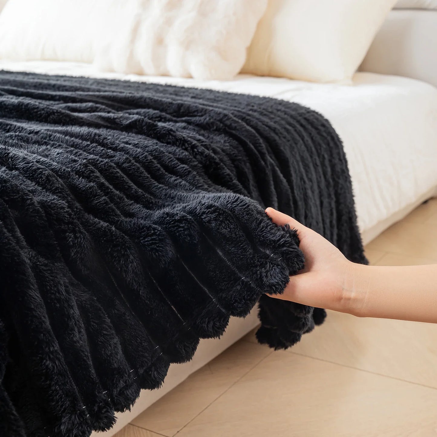 1pc solid color thick wide stripe multifunctional blanket, can be used as bed sheet covering blanket, nap blanket, pet blanket