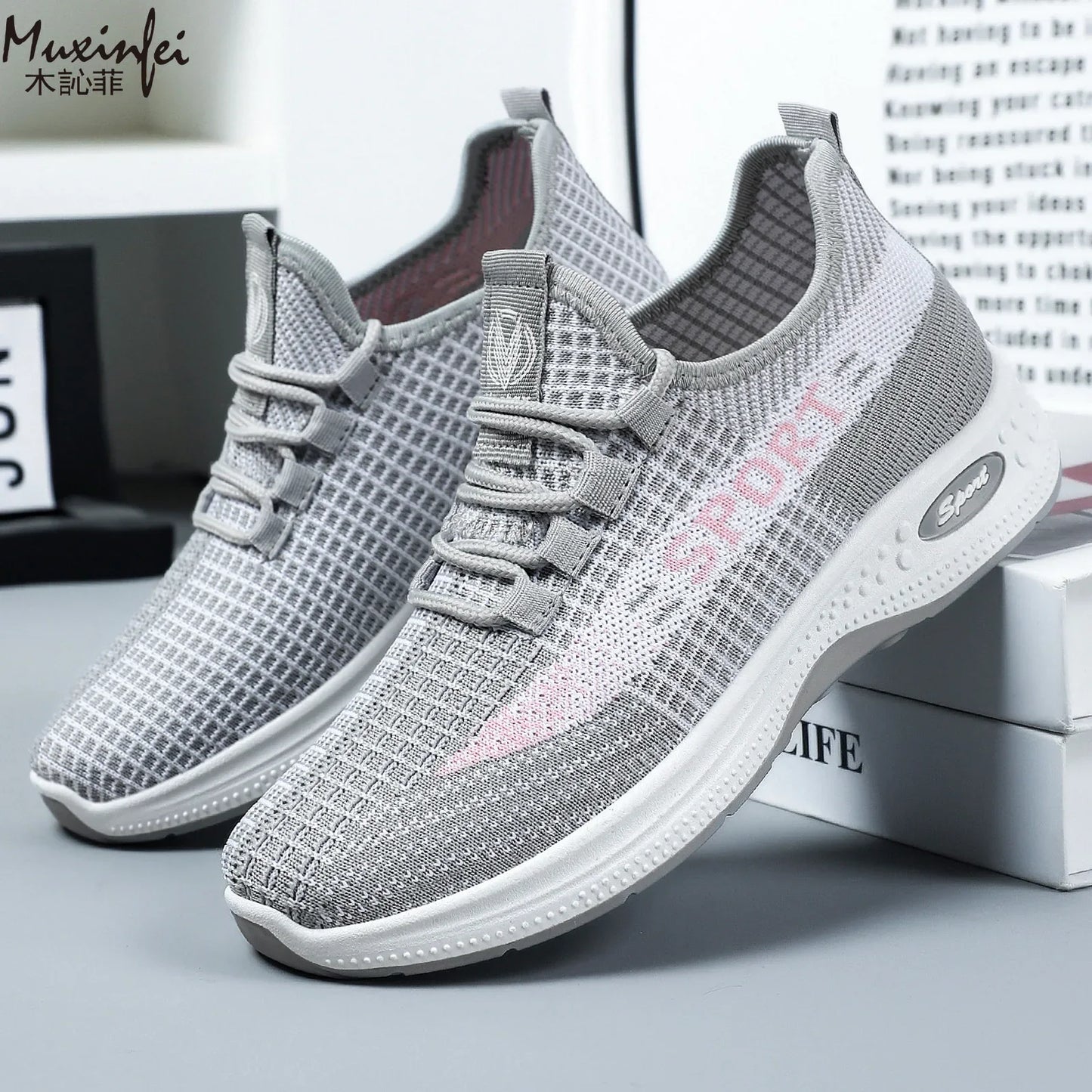 New Spring Fabric Shoes for Women Anti Slip Soft Soled Flat Shoes Casual Sports Shoes Comfortable Women's