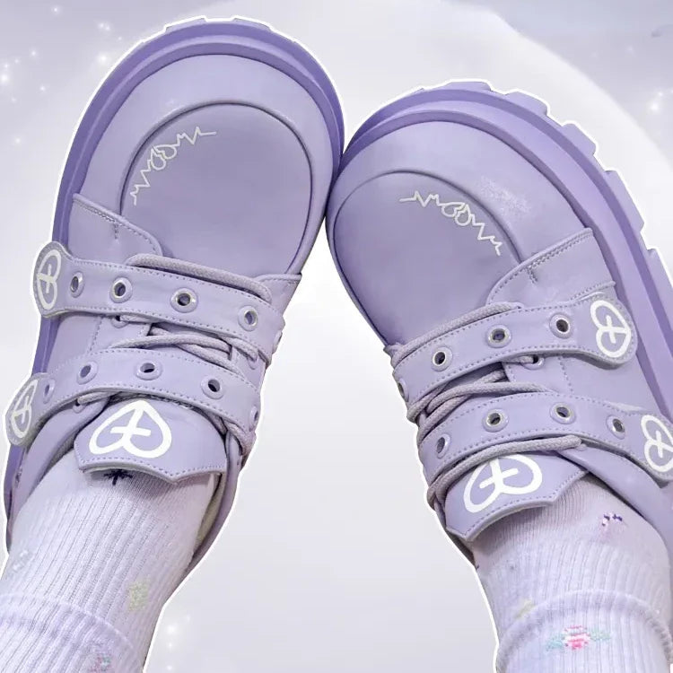 Zapatos Mary Jane con Plataforma y Corazones Cruzados