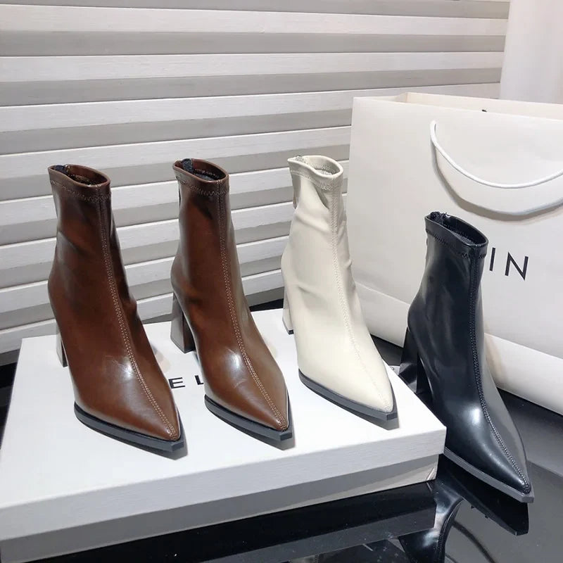 Stylish and Comfortable: Pointed Toe Ankle Boots