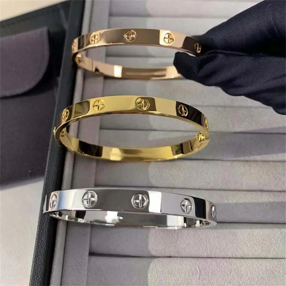 New Design Gold Color Zircon and Cross Nut Nail Bracelet Gold & Bangle